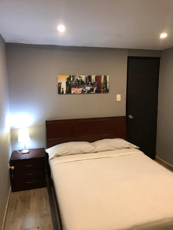 Bogota Rooms Heroes Exterior photo